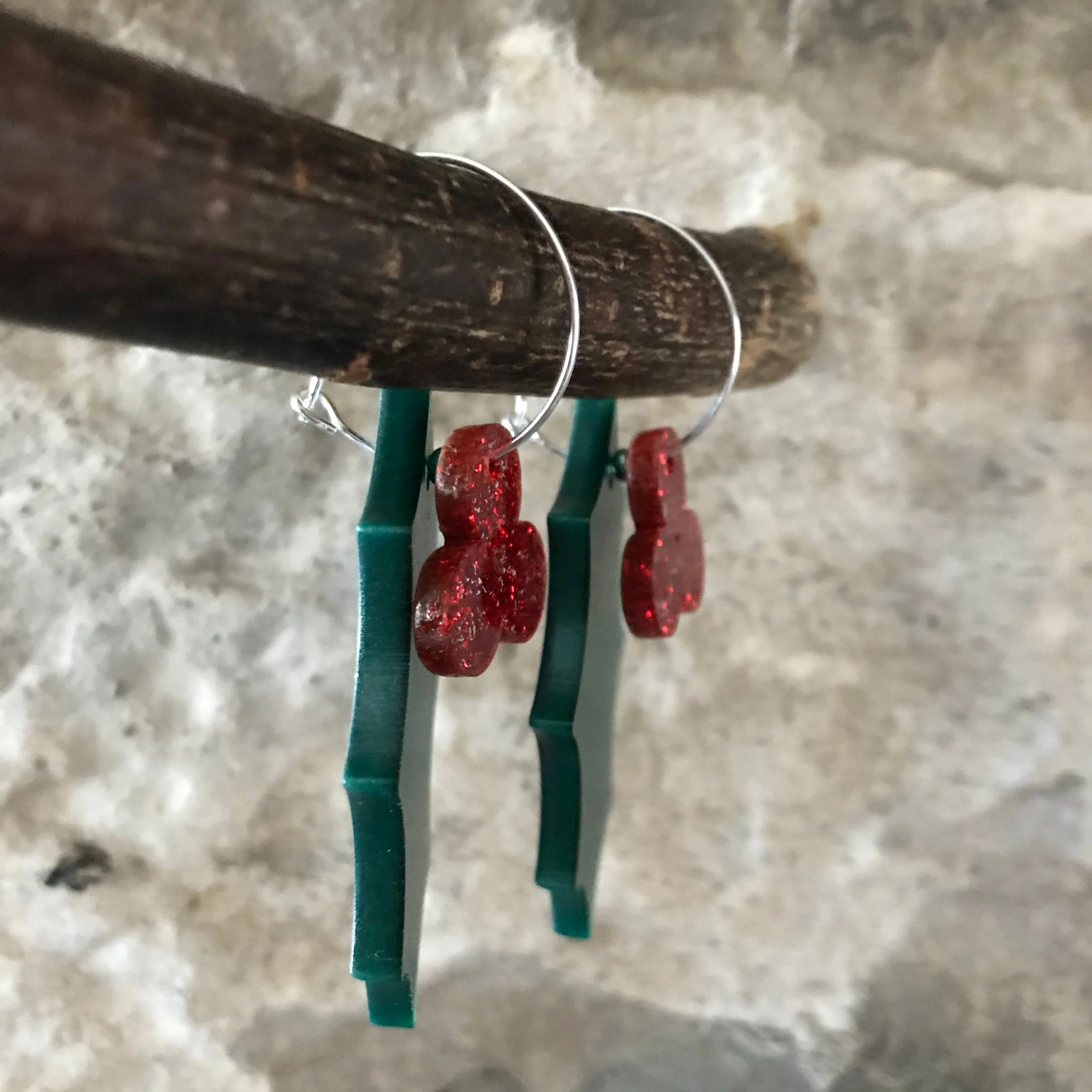 Holly hoops