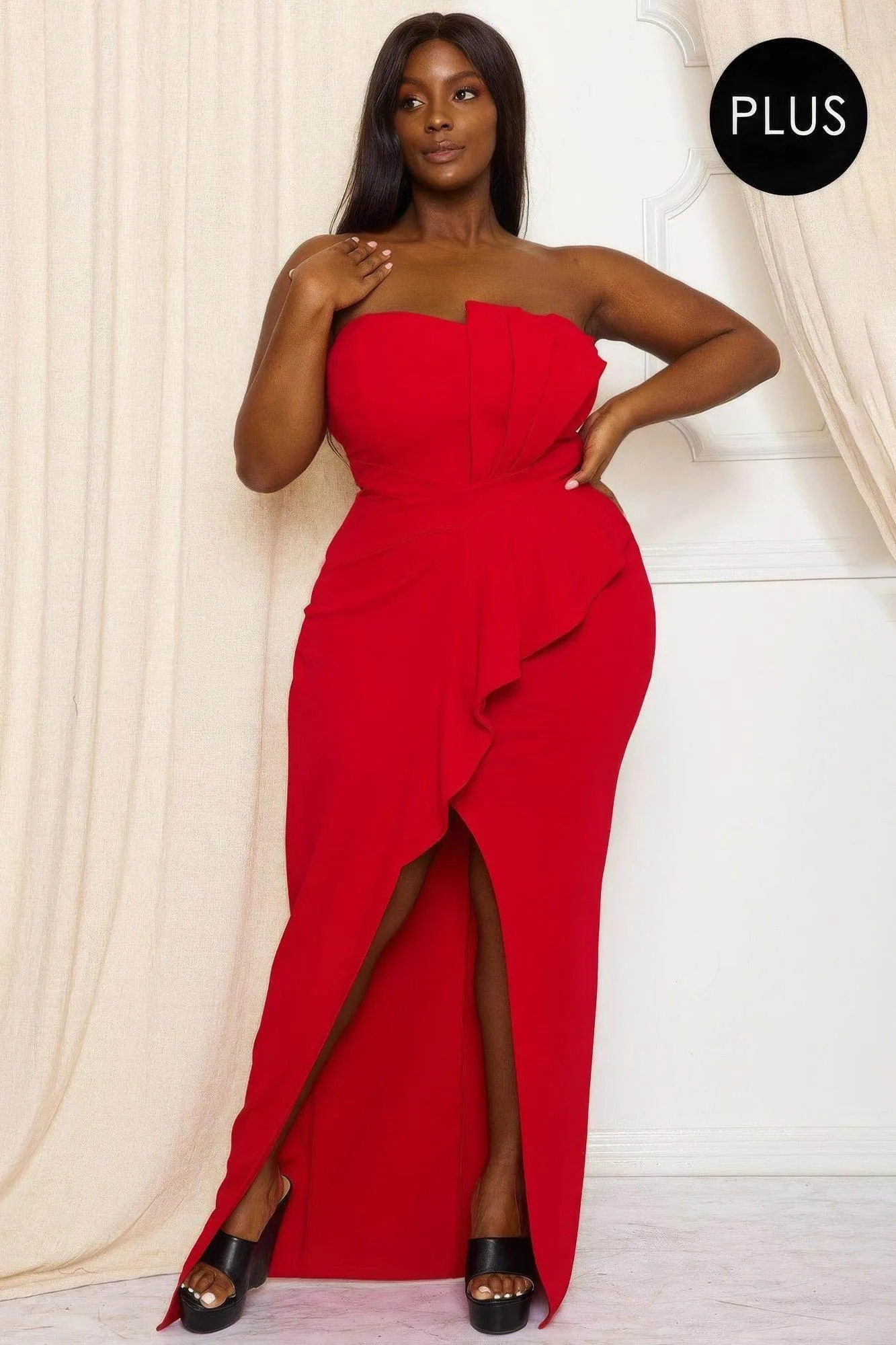 Pleated Detail Plus Maxi Dress